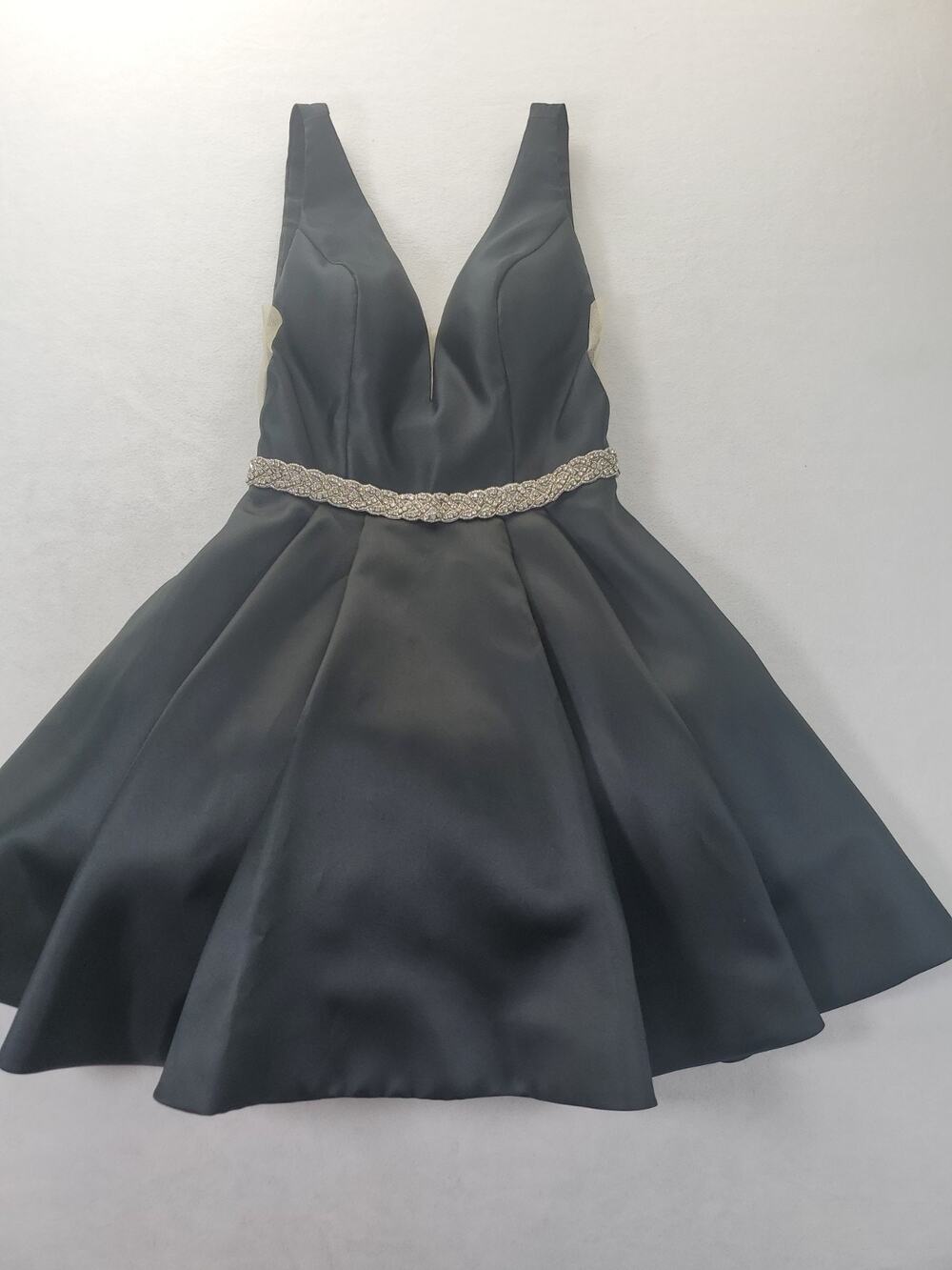 Sherri Hill Sz 2 Black Sleeveless With Crystal Braded Waist Band